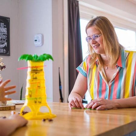 Family Appartement 'Marieo' With Game Room And Outdoor Facilities 希斯特尔 外观 照片