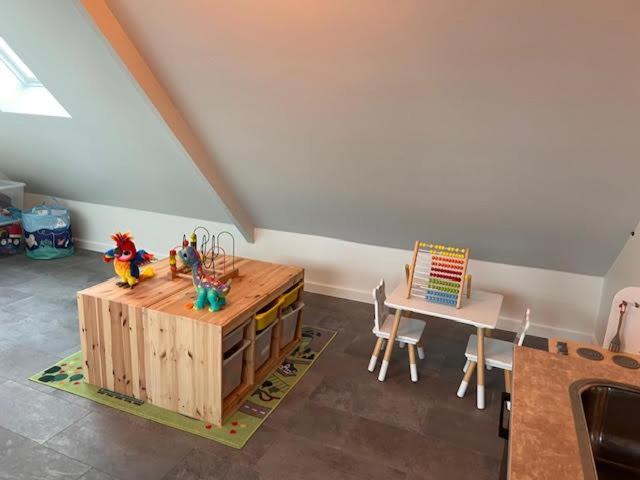 Family Appartement 'Marieo' With Game Room And Outdoor Facilities 希斯特尔 外观 照片